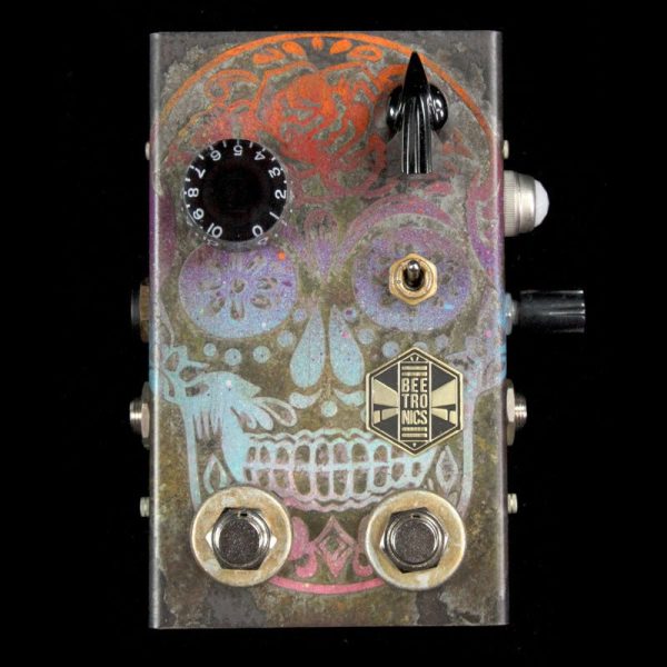 Beetronics WhoctaHell Low Octave Fuzz Custom Series Psycho Skull Effects Pedal on Sale