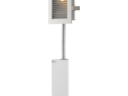 Step Light - Main Wall Recessed, Retrofit (Xenon) with Transformer and Lamp - Louvered For Sale